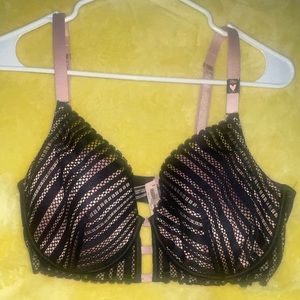 Victoria’s Secret Lightly Lined Plunge 38D
